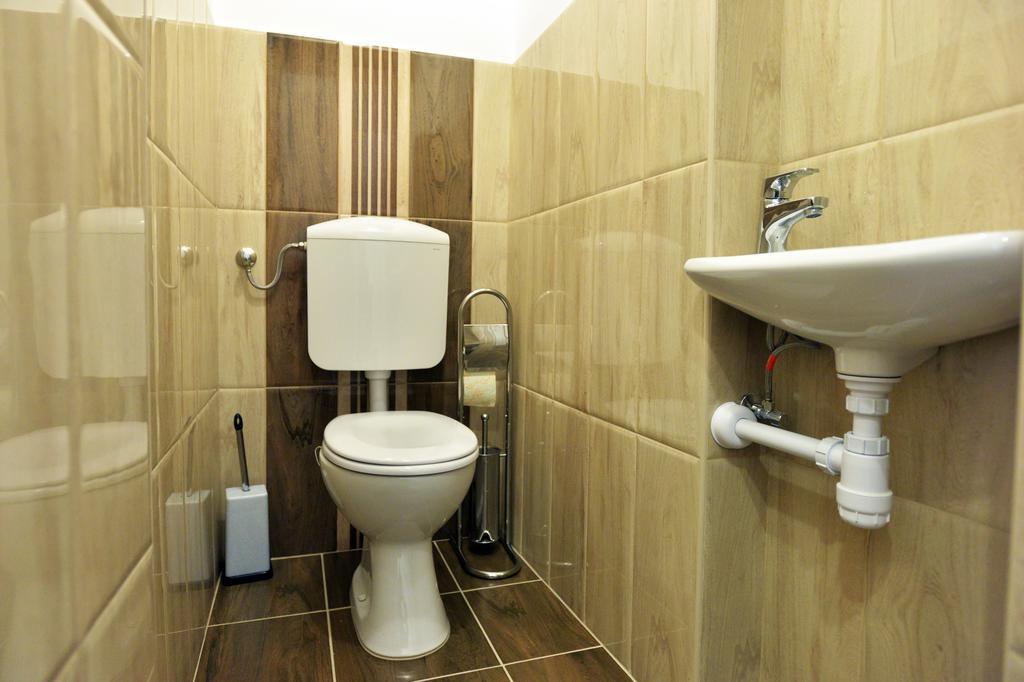 Foter Apartman Eger Bagian luar foto